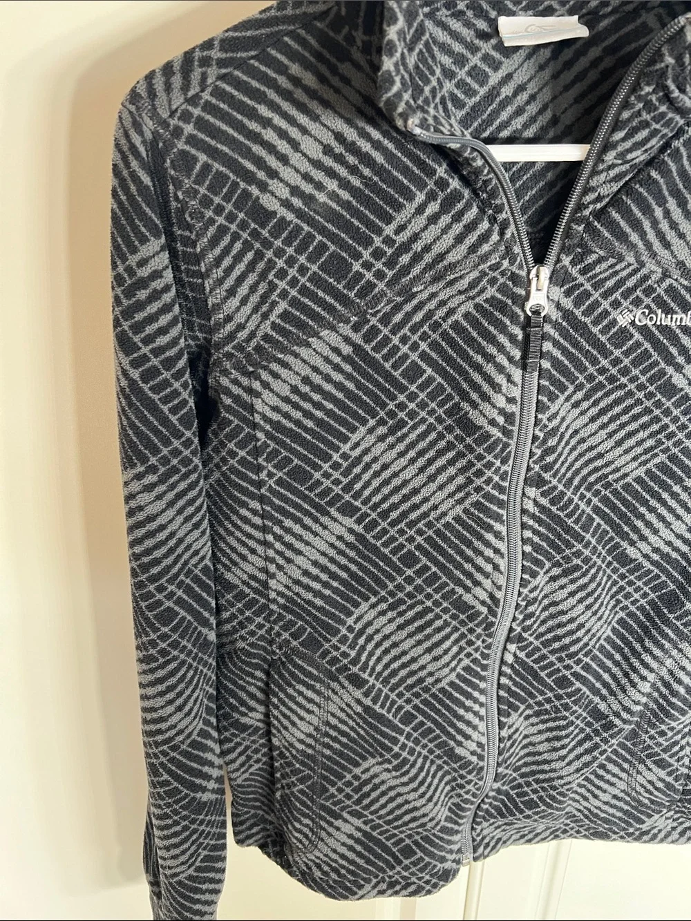 Columbia Black & Gray Patterned Full-Zip Teddy Fleece Jacket